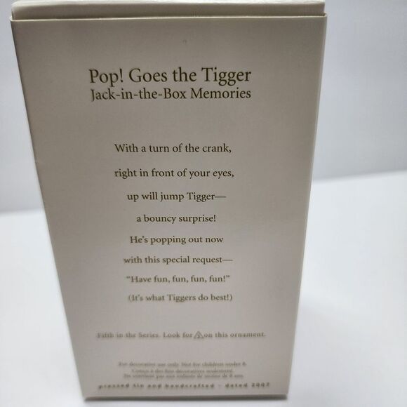 Hallmark Keepsake Christmas Ornament POP Goes the Tigger Jack in the Box Disney - Picture 3 of 8